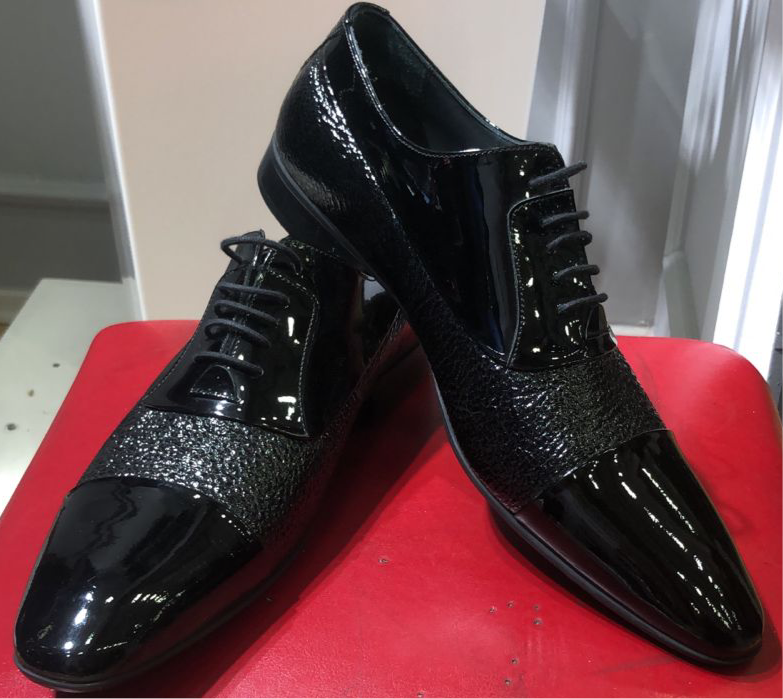 Classic shoes for men