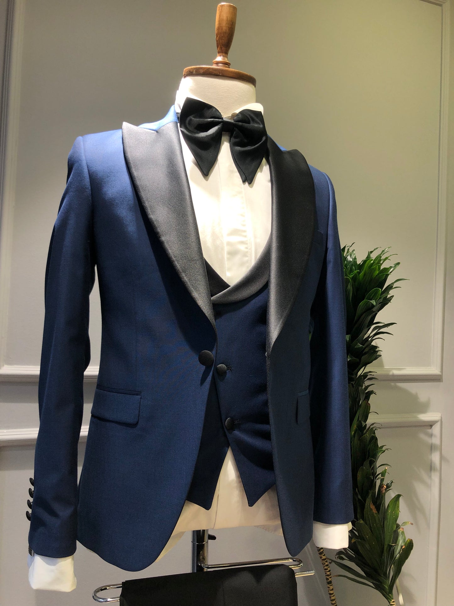 Rajmes men's ceremony suit