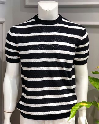 Striped Round Neck T-shirt For Men