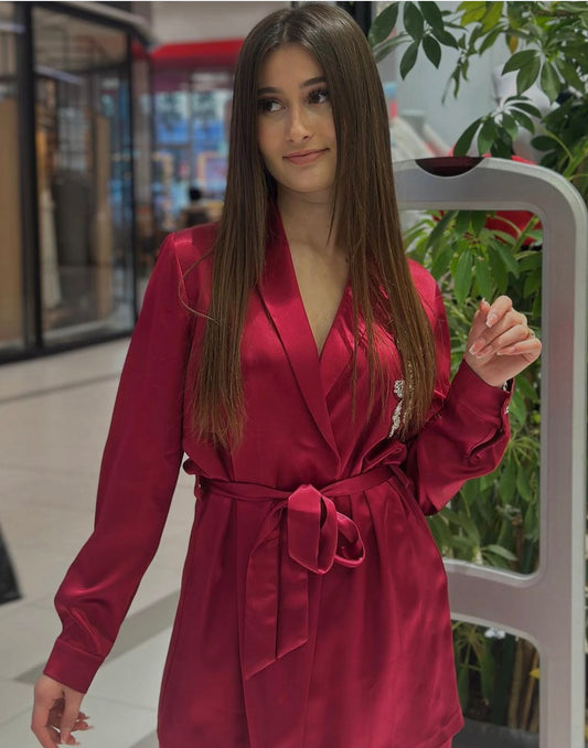 Kostum sateni