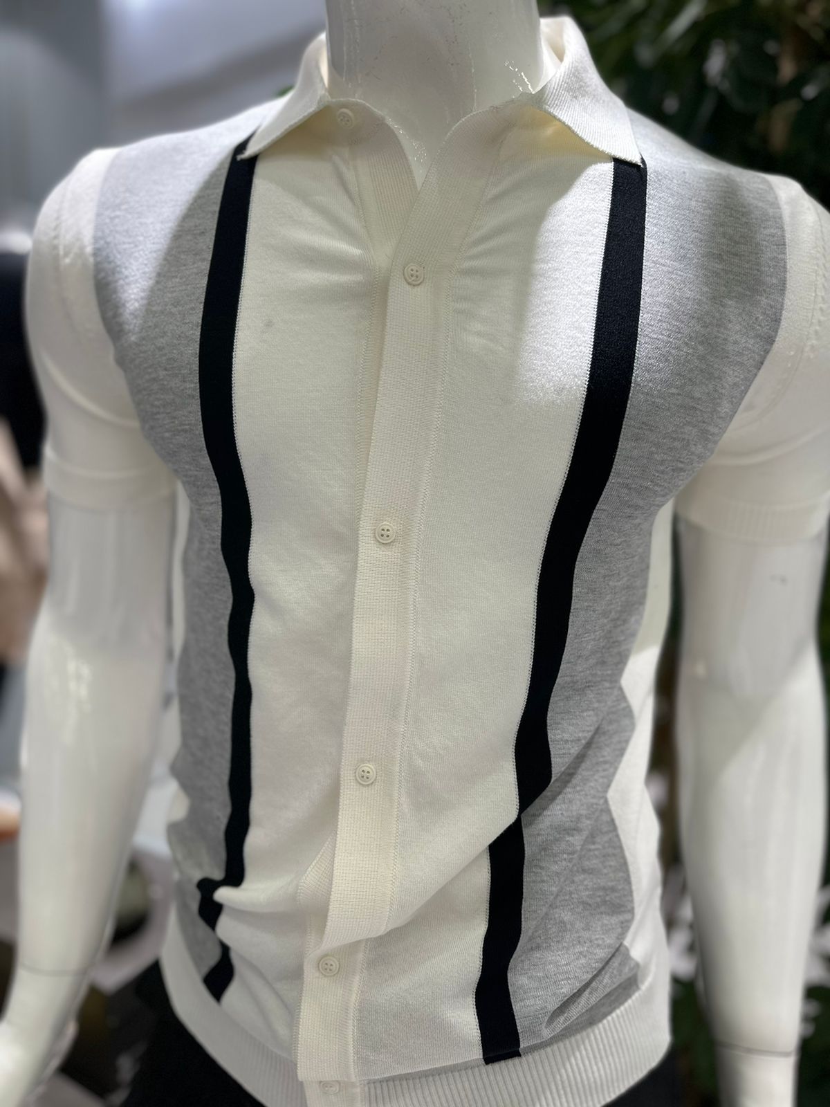 Stripe Design Casual Men's Knit Shirt